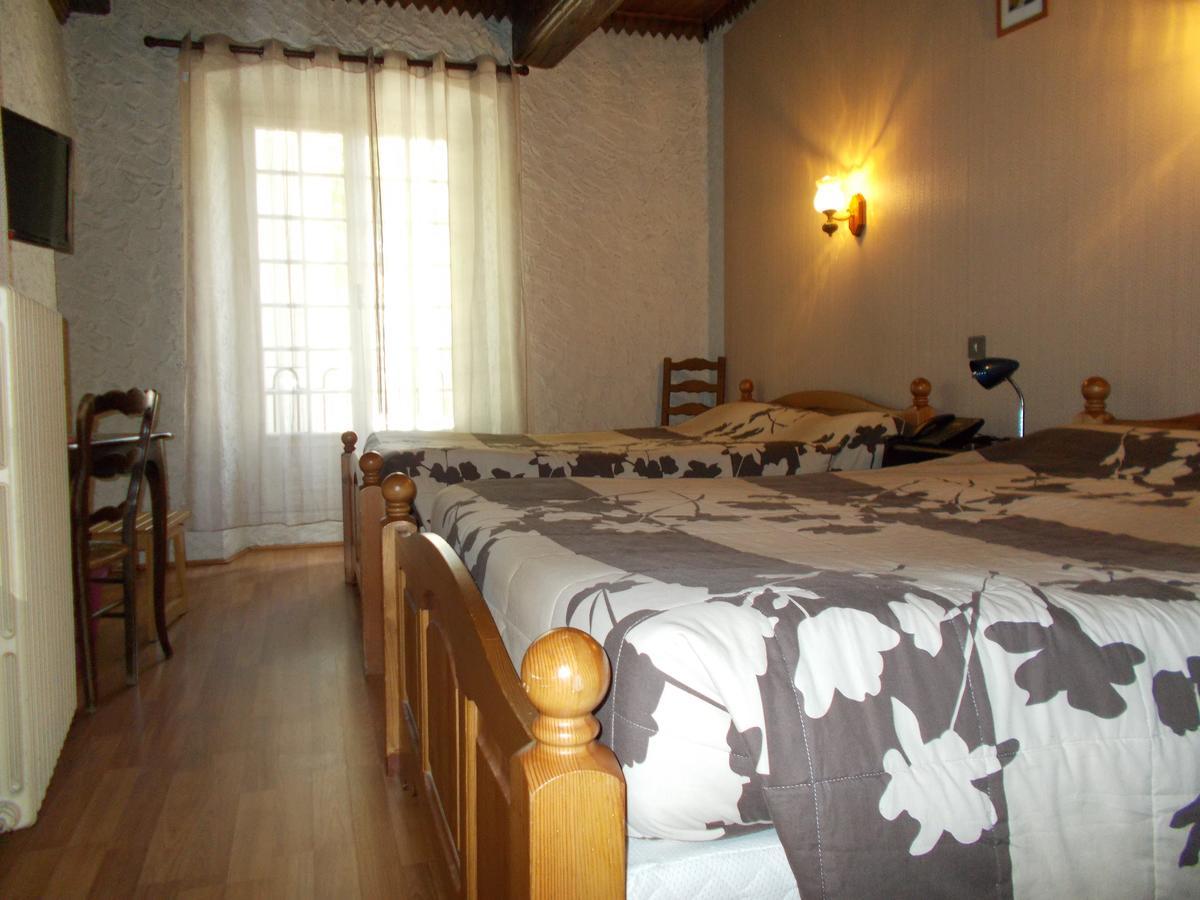 Logis Hotel Restaurant La Chaumiere 罗纳河畔的图尔农 外观 照片